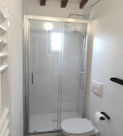 Appartement Welcome Migliarina 2 *